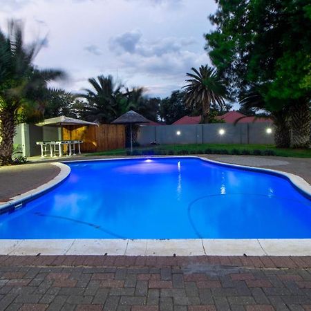 Bed and Breakfast 10 Tula Welkom Exterior foto